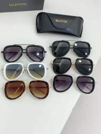 Picture of Valentino Sunglasses _SKUfw64813109fw